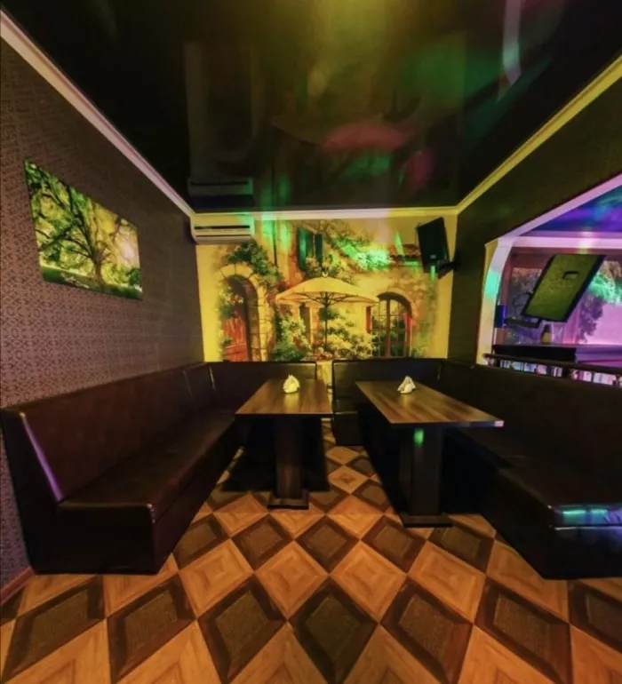 Караоке-клуб "Оазис"