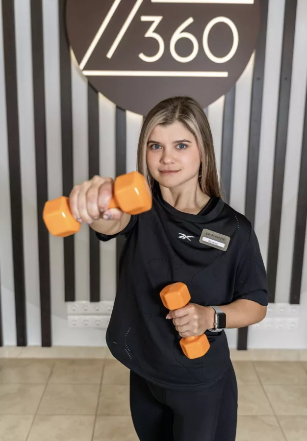 Центр красоты и здоровья Laform360 в Сочи: Стрижки, Педикюр, Маникюр, Массаж, Косметология,