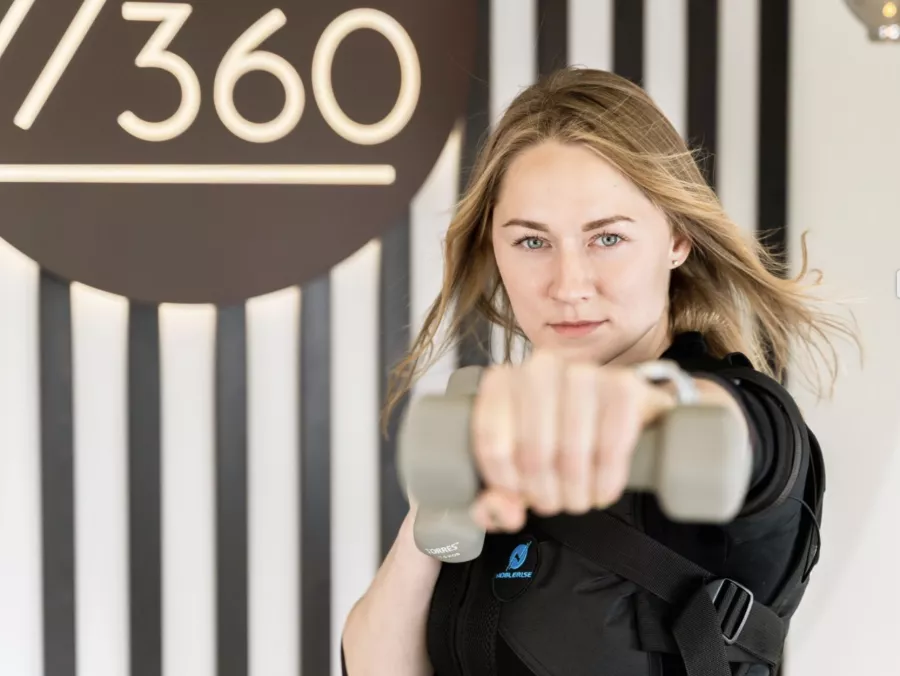 Центр красоты и здоровья Laform360 в Сочи: Стрижки, Педикюр, Маникюр, Массаж, Косметология,