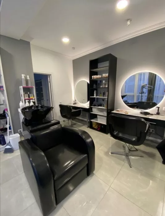 Салон красоты Маникюр & Педикюр Студия Ногтевой Эстетики  в  Геленджике