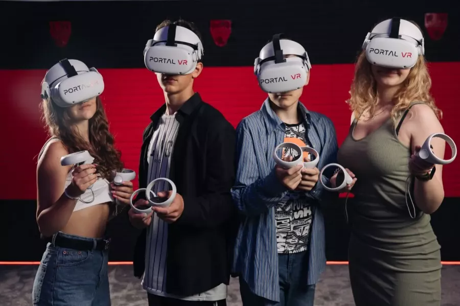 Клуб Виртуальной реальность Portal VR в Москве: VR, Виртуальная реальность, Дети 10+,