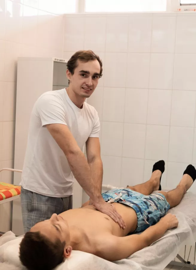 Услуги массажиста Здоровье и щит в Сочи: Массаж,