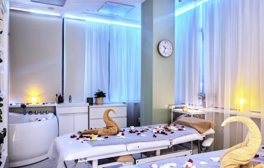 Сеть СПА-центров SPADAY в Сочи: Массаж,