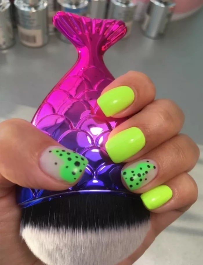 Салон красоты "Flamingo Nail Studio"