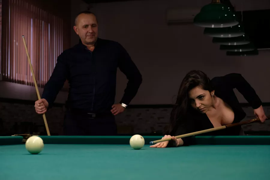 Бильярдный комплекс Respect в Краснодаре: Бильярд, Легкий пар, Бар, Сауна,