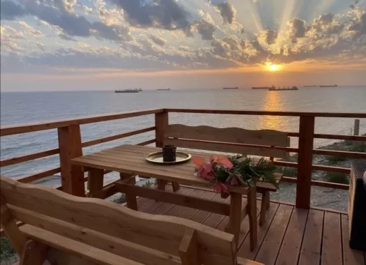 Баня на дровах с видом на море