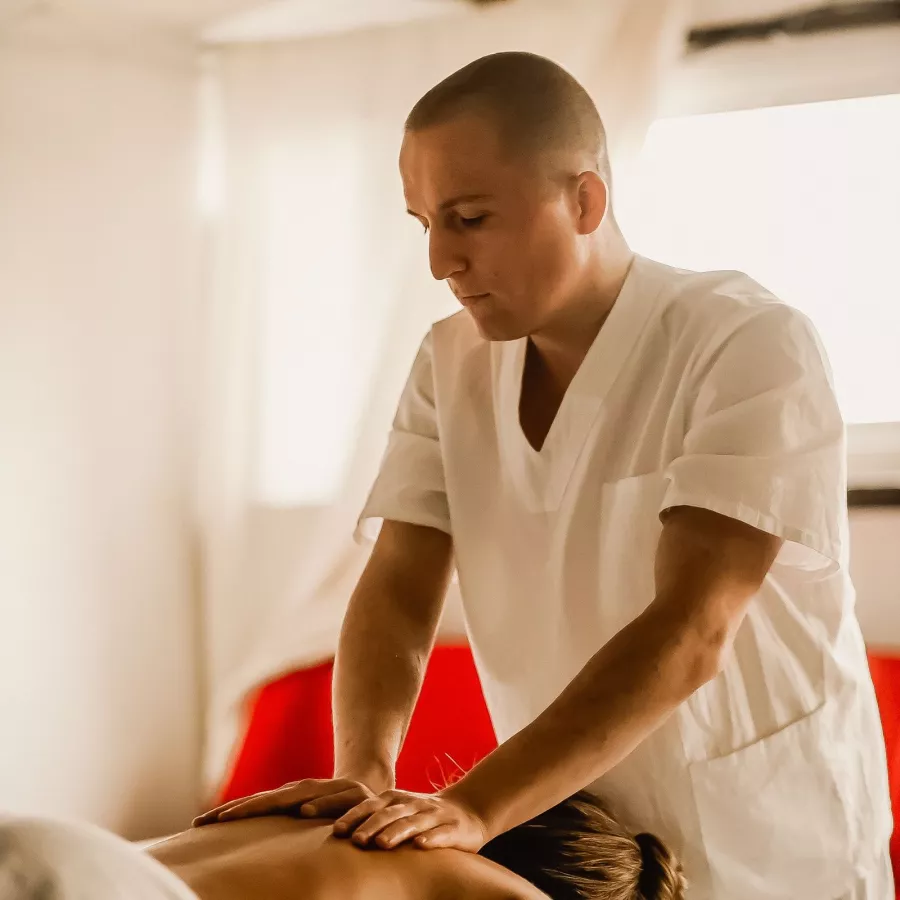 Vostrikov Massage в Архызе: Массаж,