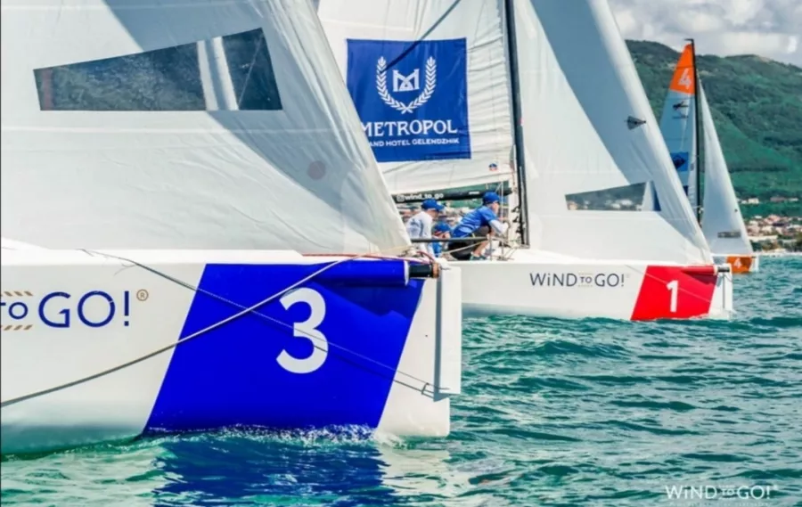 Яхт-клуб WIND TO GO! в Геленджике: Катеры, Лодки, Яхты, Экскурсии, Яхтинг,