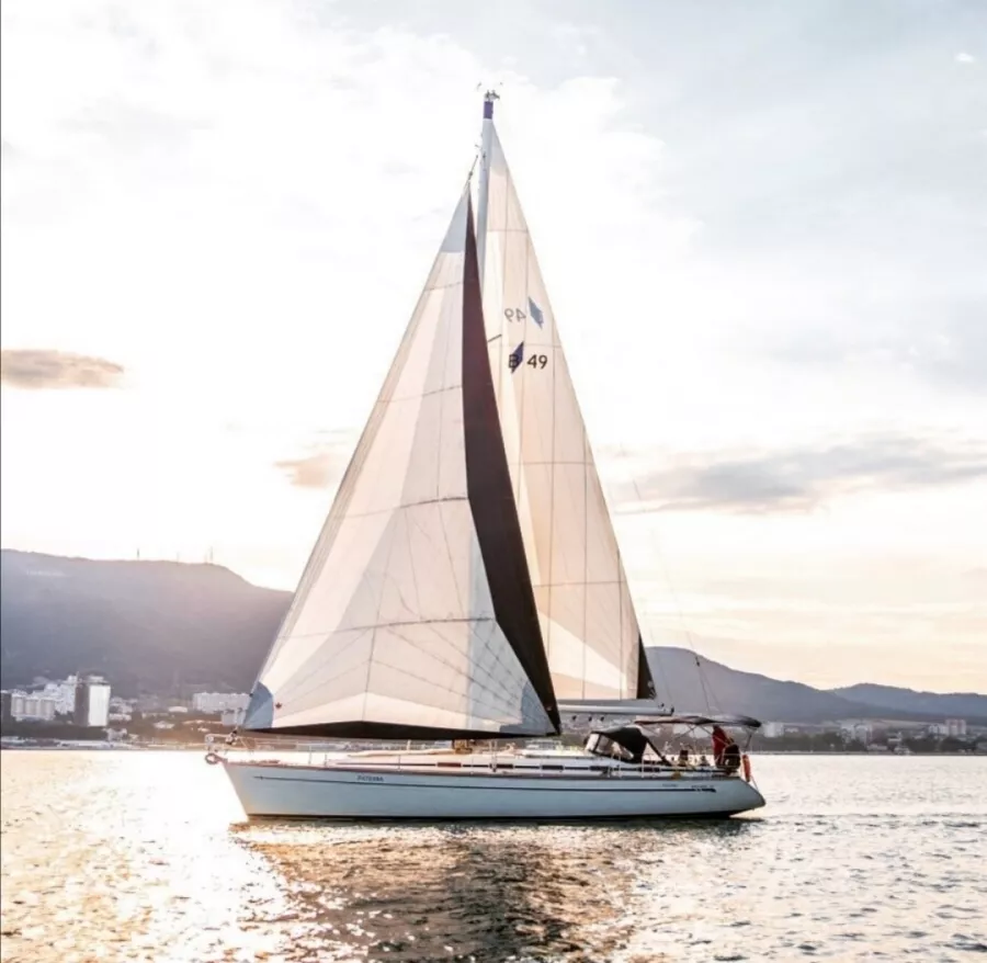 Victoria Yacht Club в Геленджике: Яхтинг, Лодки, Яхты, Катера, Ремонт Лодок,