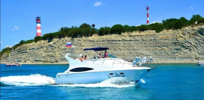 Яхт-клуб "Максим"