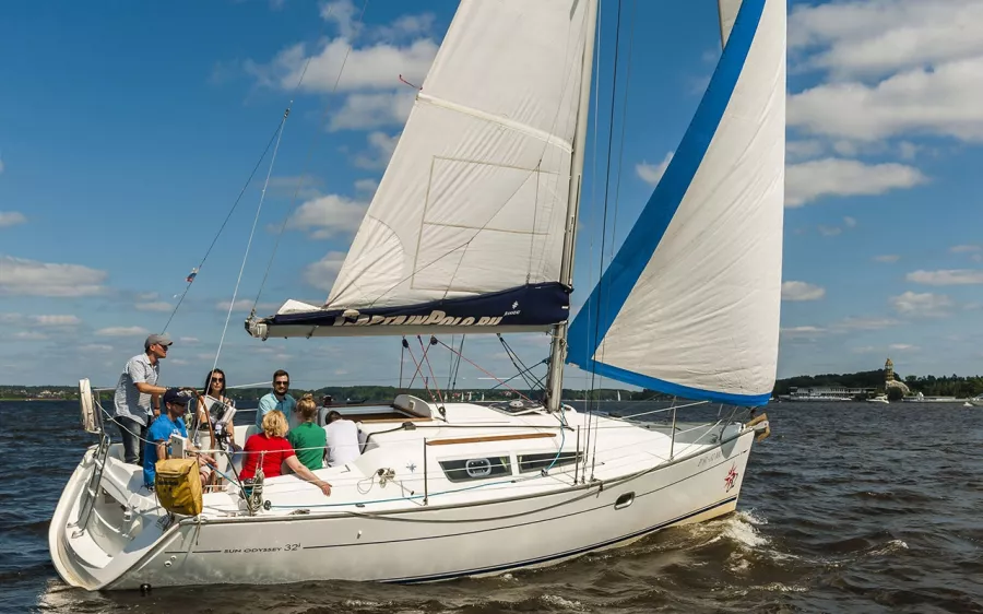Аренда Яхт Boat Rent в Москве: Яхта, Дом на воде, Фотосессия,