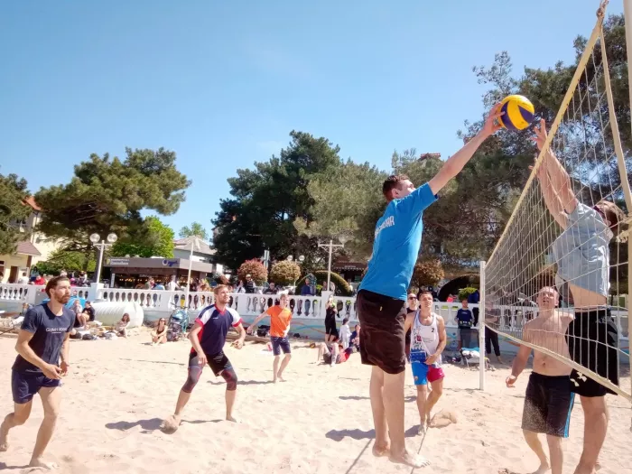 Группа для любителей пляжного волейбола 