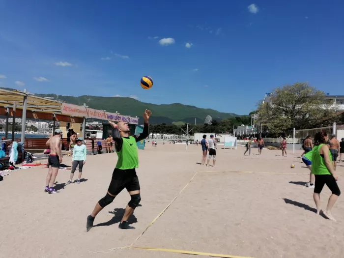 Группа для любителей пляжного волейбола 