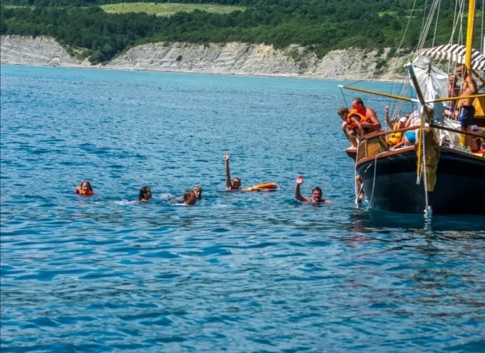 Яхт-клуб "Deep Sea"