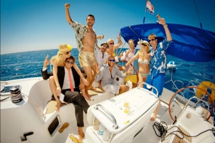 Яхт-клуб "Deep Sea"