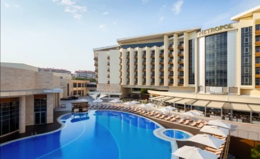 Отель METROPOL GRAND HOTEL в Геленджике: Отель, Чилим, Ресторан, Сауна, Джакузи, Бани,