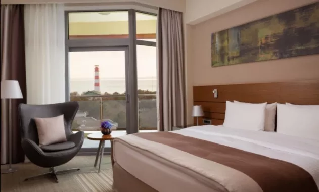 Отель "METROPOL GRAND HOTEL"