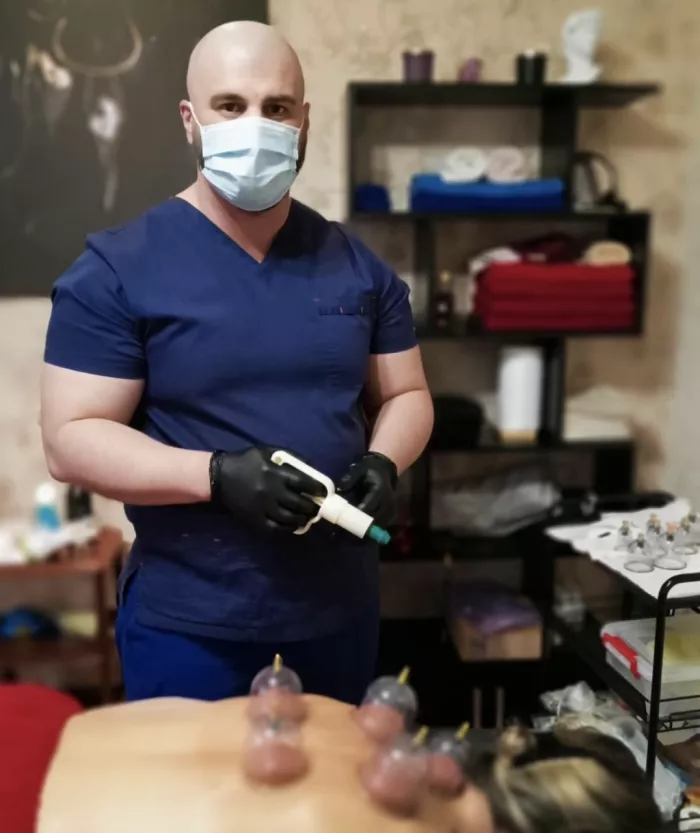 Кабинет "Массажа и хиджамы "