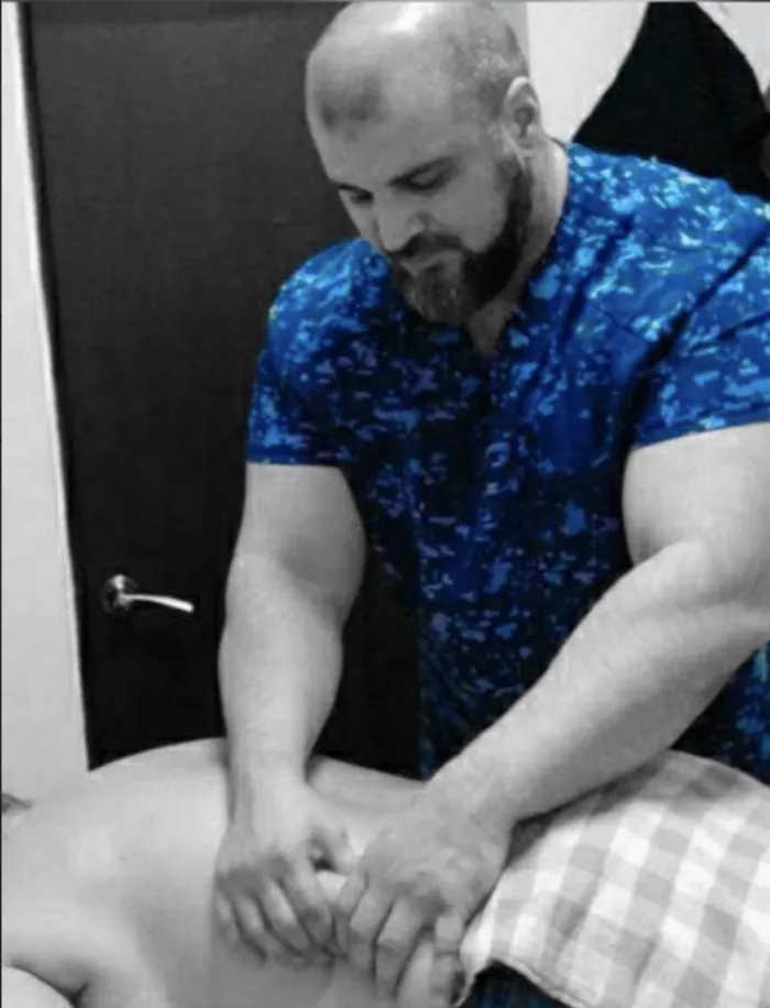 Кабинет "Массажа и хиджамы "