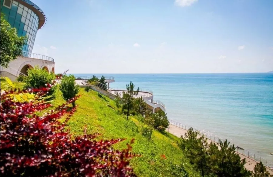 Гостиница Надежда SPA & Морской рай в Кабардинке в Геленджике: Гостиница, Чилим, Ресторан, Солярий, Сауна, Легкий пар,