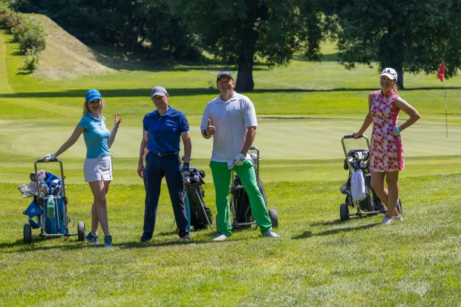 Moscow City Golf Club (MCGC) в Москве: Гольф, Гольф-Симулятор, Гольф Клуб,