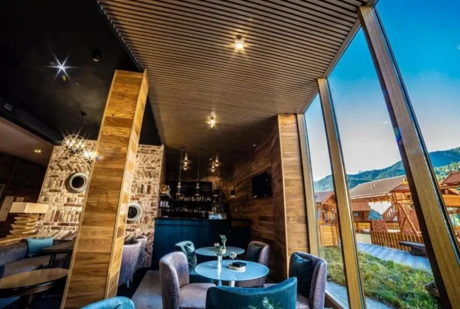 Отель Arkhyz Royal Resort & SPA в Архызе: Отель, Гостиница,