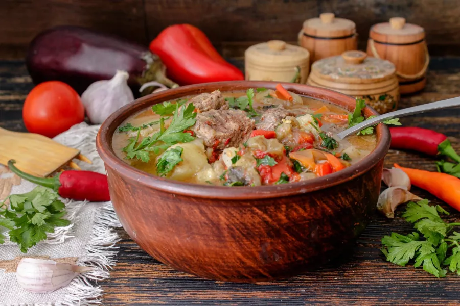 Ресторан Кавказсккий дворик в Новороссийске: Ресторан, Отдых,