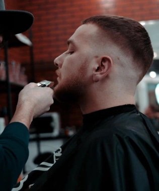 Парикмахерские BARBER & BARBIE  в  Санкт-Петербурге