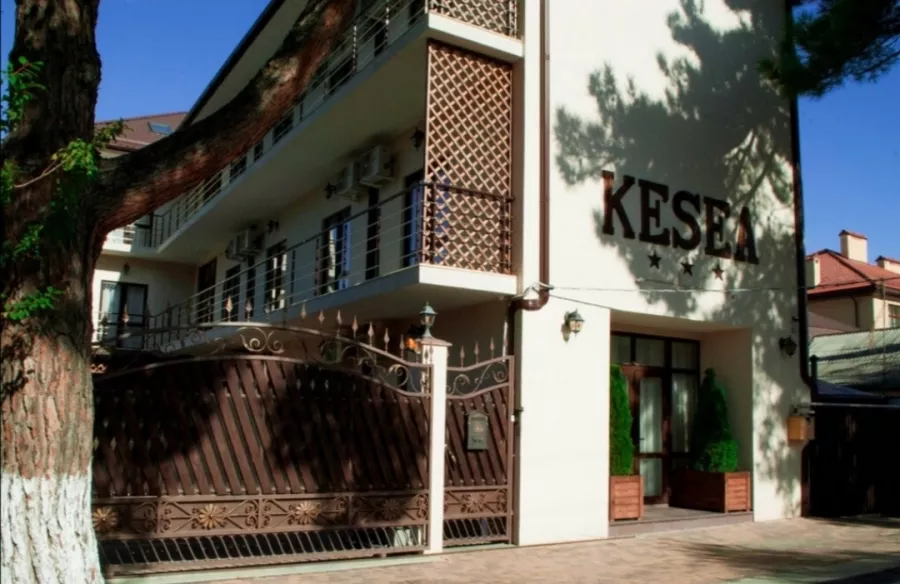 Гостиница Kesea Family на Куйбышева 7А в Геленджике: Гостиница, Чилим, Тренажёрный Зал,
