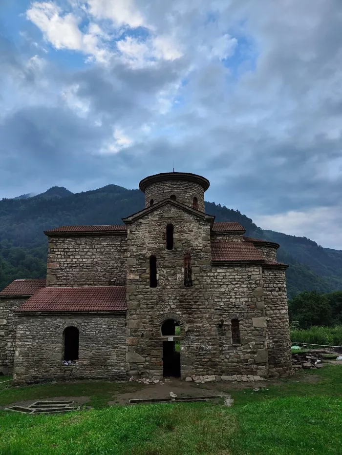 "Нижне-Архызский музей"