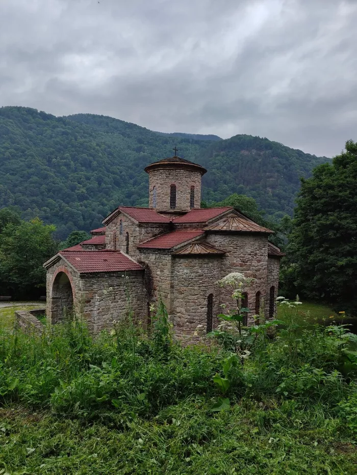 "Нижне-Архызский музей"