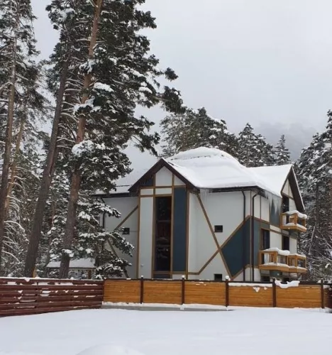 Отель Шантарам  в  Архызе