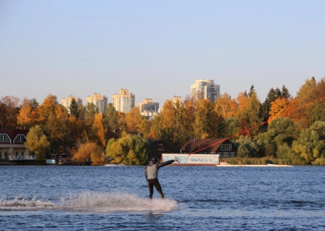 Кабельный вейк-парк Sunpark surf & wake в Санкт-Петербурге: Вейкборд, Сауна, Вейкпарк,