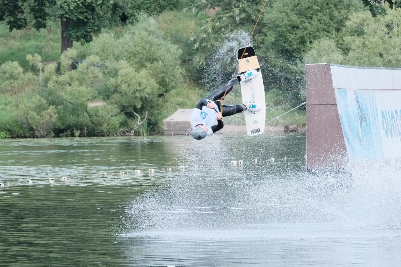 Кабельный вейк-парк Sunpark surf & wake в Санкт-Петербурге: Вейкборд, Сауна, Вейкпарк,
