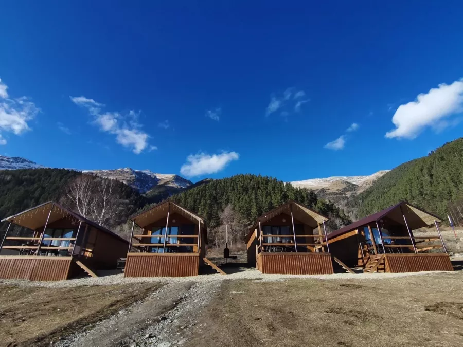 Лоджи Arkhyz Family Lodge в Архызе: Отель, Гостиница, Лоджи,