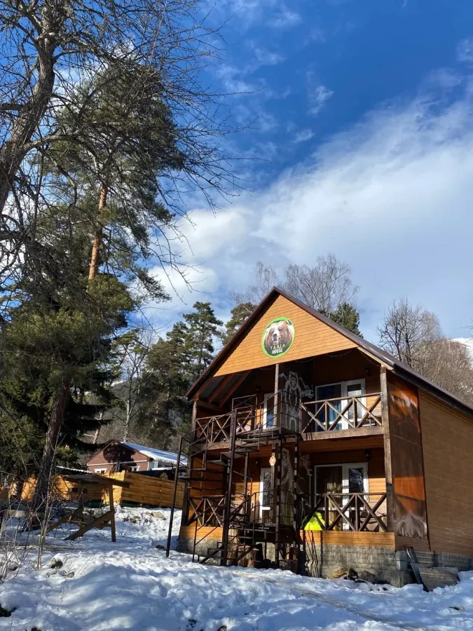 Гостевой дом Тайга House в Архызе: Гостиница, Отель,