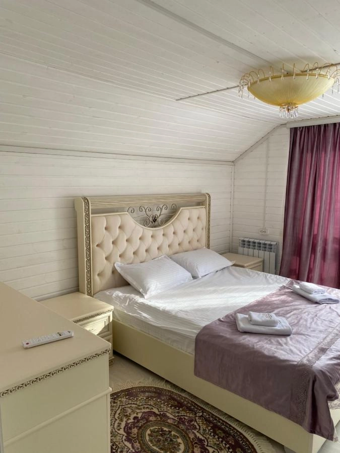 Гостевой дом Golden Arkhyz в Архызе: Гостиница, Отель,