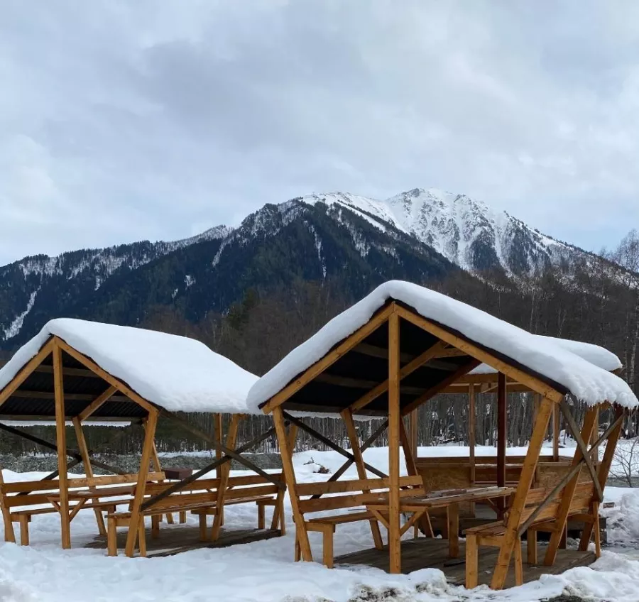 Гостевой дом Golden Arkhyz в Архызе: Гостиница, Отель,