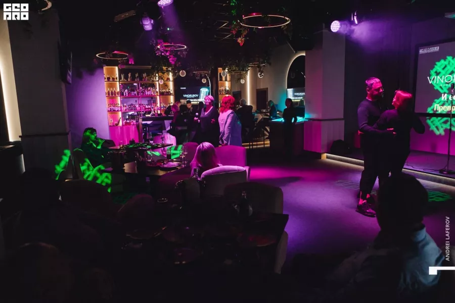 Караоке-зал Vinokurov karaoke-rest в Краснодаре: Караоке, Чилим, Вкусная Еда,