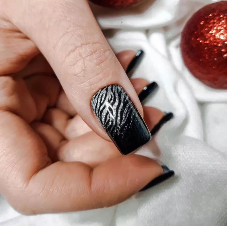 Салон красоты Eclipse nail lab в Ростове-на-Дону: Салон красоты, Макиаж, Маникюр, оформление бровей,
