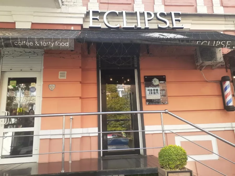 Салон красоты Eclipse nail lab в Ростове-на-Дону: Салон красоты, Макиаж, Маникюр, оформление бровей,