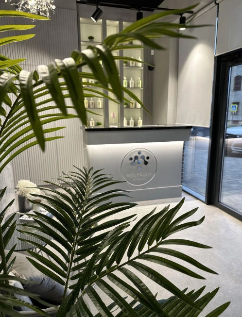 Ногтевая студия Molecula nail studio в Краснодаре: Ногти,