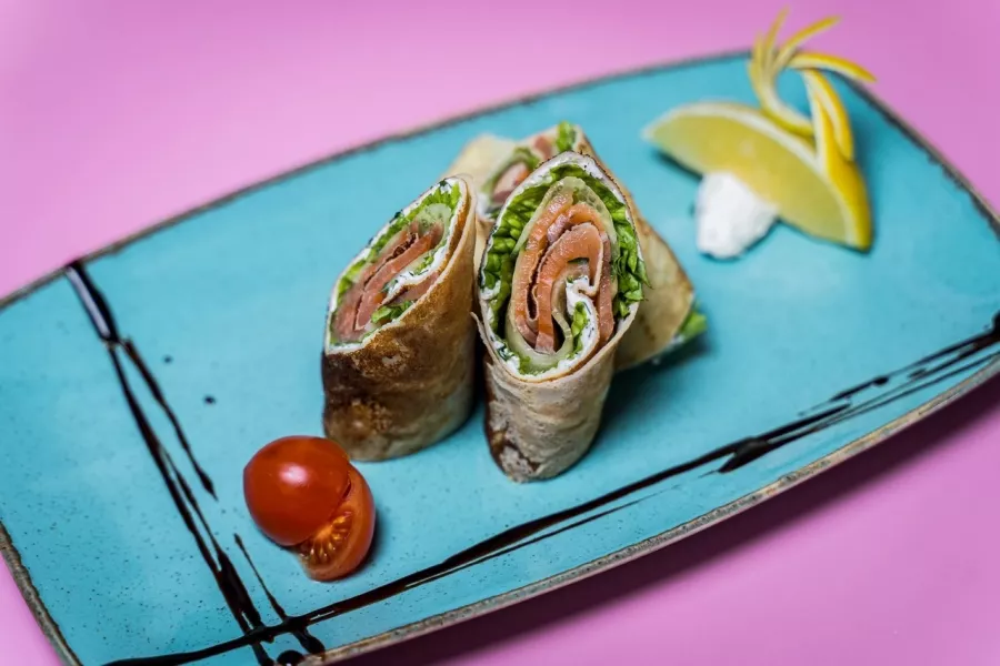 Культурно-развлекательный центр Максимус в Новороссийске: Боулинг, Бильярд, Караоке, Кафе, Хобби,