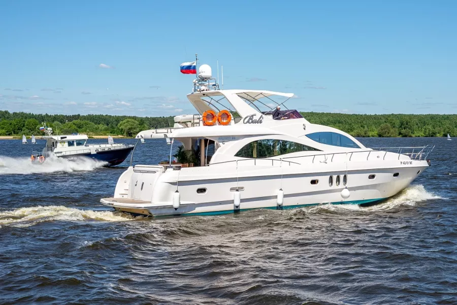 Аренда яхт Подмосковной Ривьеры в Москве: Яхта, Аренда Яхт, Корпоратив,