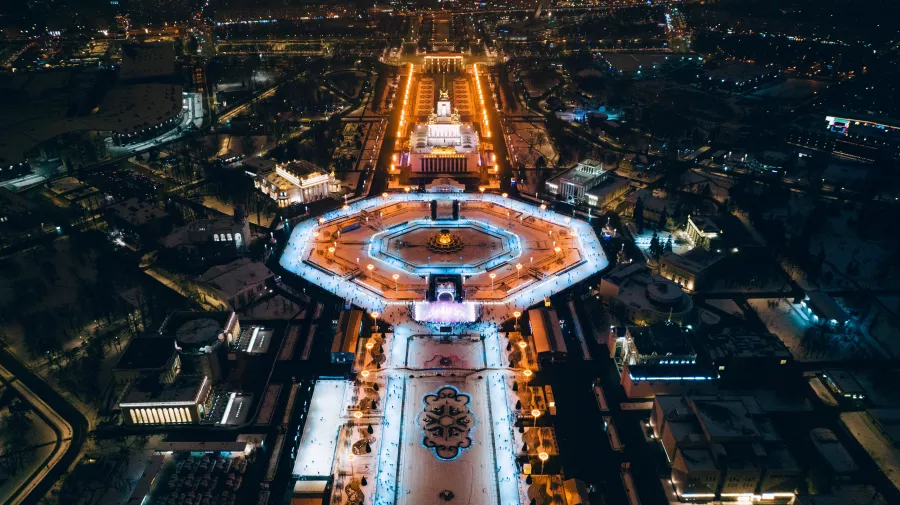 ТОТ САМЫЙ КАТОК На ВДНХ в Москве: Коньки, каток на ВДНХ, Ночной каток,