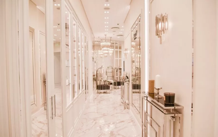 Салон красоты Prive7 в Краснодаре: Макияж, Брови, Ресницы, Ногти,
