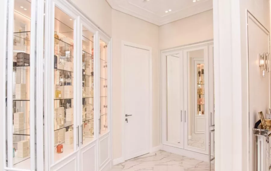 Салон красоты Prive7 в Краснодаре: Макияж, Брови, Ресницы, Ногти,