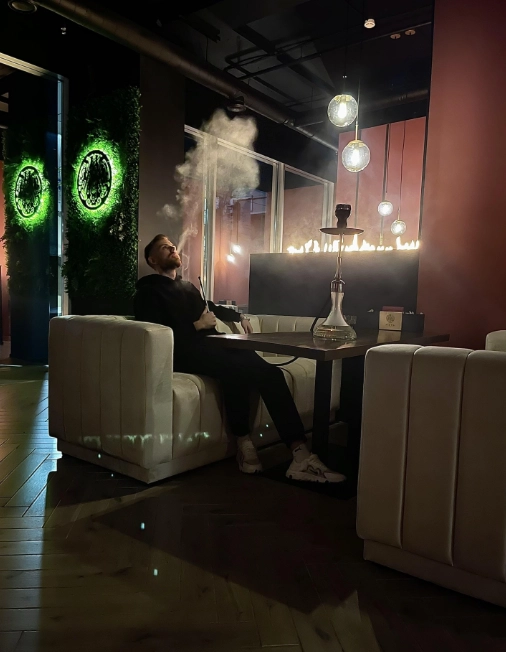 Кальян бар Мята Lounge на Гимназической в Краснодаре: Кальян, Настольные игры, Игровые приставки,