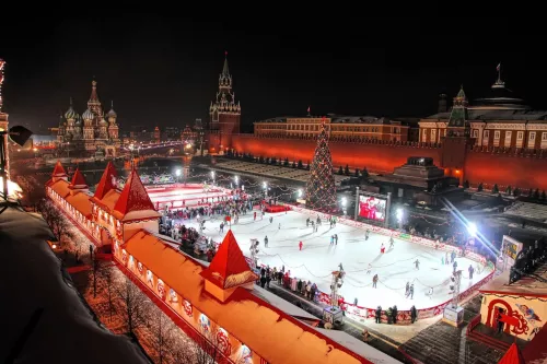 Гум Каток  в  Москве
