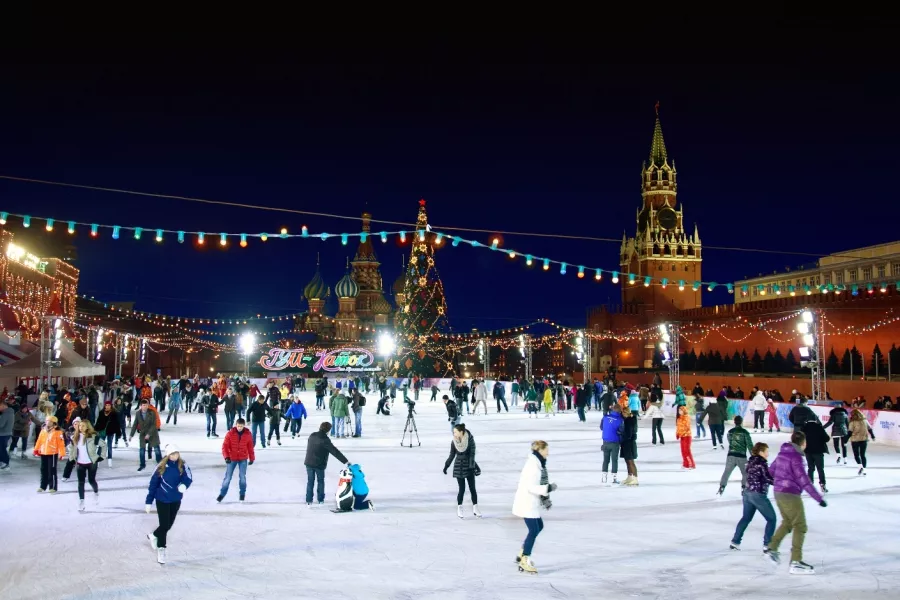 Гум Каток в Москве: Каток, Коньки,